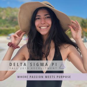 Meet your Posher, Claudia